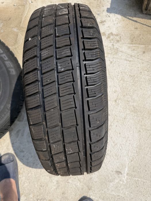 COOPER DISCOVERE M+S SPOR 235/75 R15 109H…………………………….