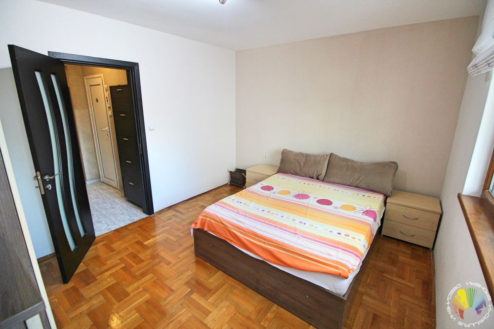 Дава се под наем Двустаен апартамент в Бургас, Център - 60 кв.м за 408 € - Снимка #10