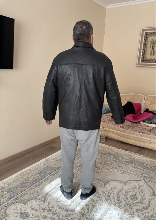 Продам мужскую куртку