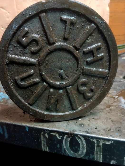 Продам домкрат.             .