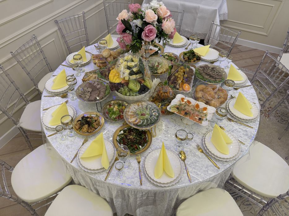 Аренда столы стулья посуда