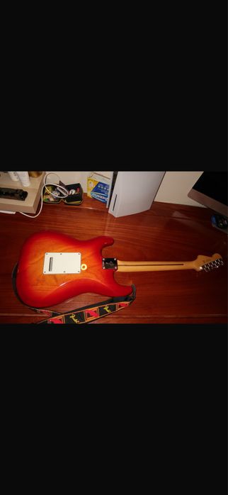 Fender Player II Stratocaster + Orange Crush 20 + Husă Premium | Stare Excelentă