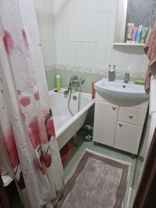 Сдаётся двухкомнатная квартира.