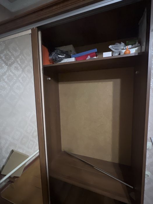 Дешево Шкаф, диван, кухонный гарнитур