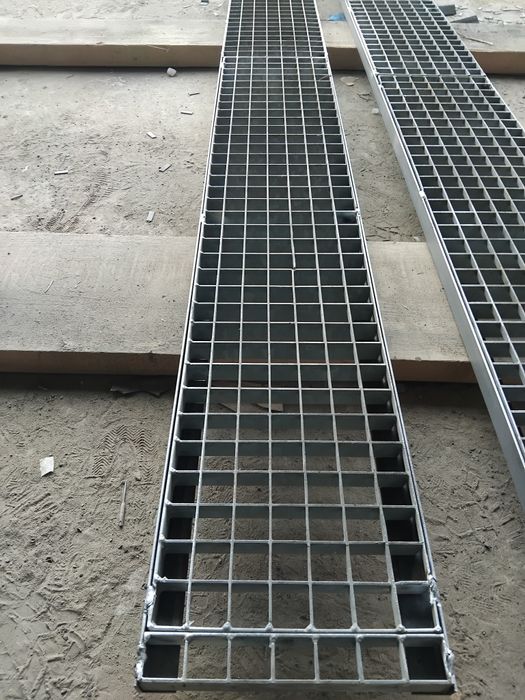 Rigola din gretar zincat