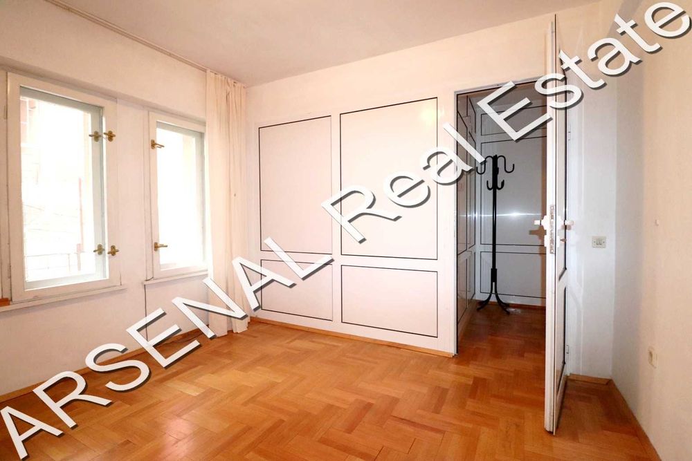 Двустаен апартамент под наем, Хладилника