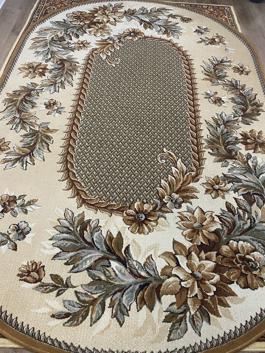 Ковер овальный 2/3