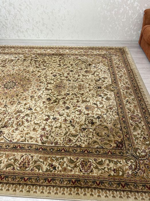 Ковер продаю шерстяной