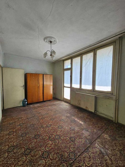 Продава се Тристаен апартамент в Стара Загора, Център - 77 кв.м за 626 €/кв.м - Снимка #1