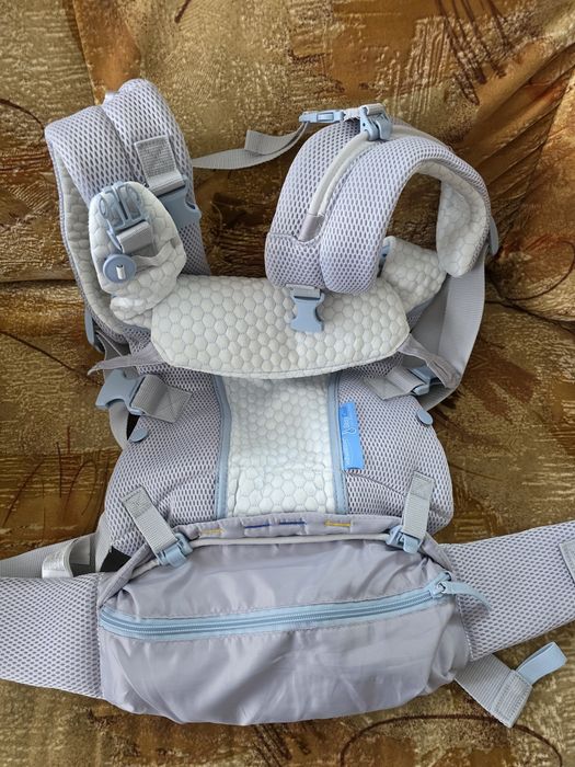 Infantino Stay Cool 4 in 1 Marsupiu Bebeluși