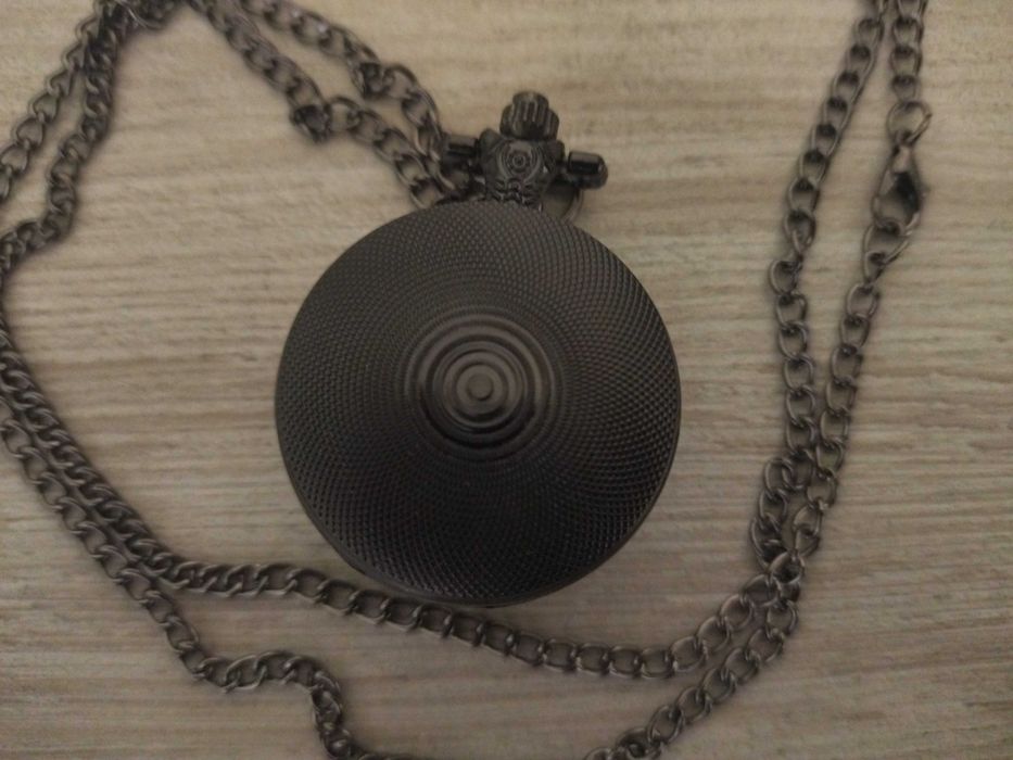 Елегантен джобен часовник !!!