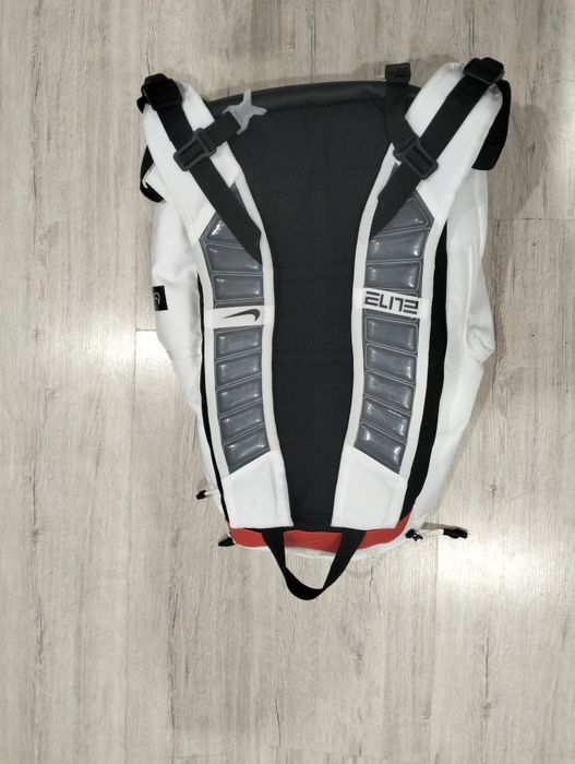 Рюкзак Nike Elite