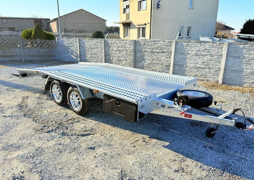 Platforme auto de inchiriat-utilate complet