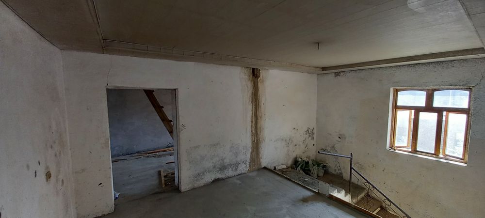 Sergeli tumanida 5 sotikli  xovlijoy srochna sotiladi kelishiladi