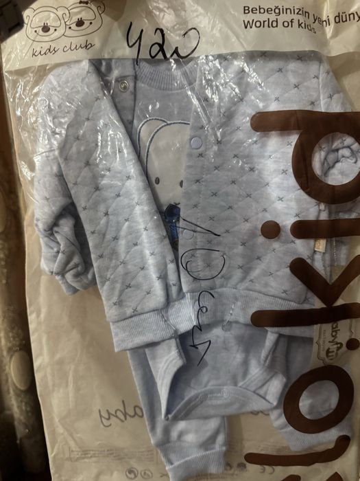 Костюм детский новый размер 6-9мес