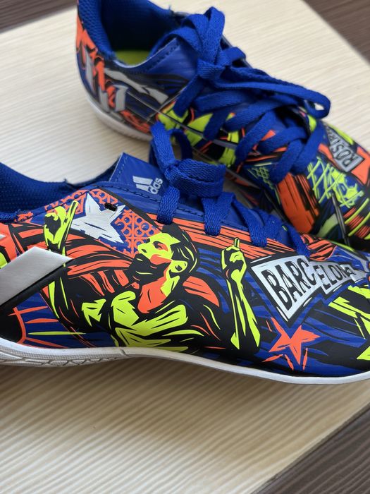 Детски футболни обувки Messi номер 31.5