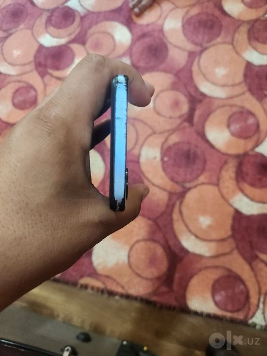 Infinix hot 30 i.  6:128 xotira