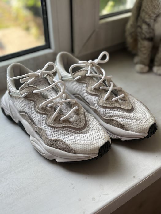 Кроссовки Adidas Ozweego