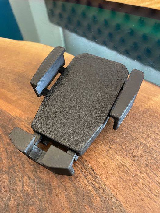 Стойка за телефон Passat b6/b7/CC + Подарък