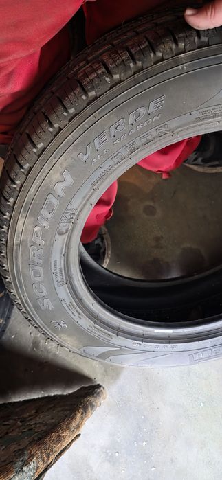 Гуми 215/65/17 - 1бр  - 125лв