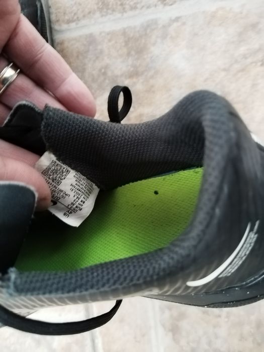 Футболни обувки - стоножки nike, номер 36
