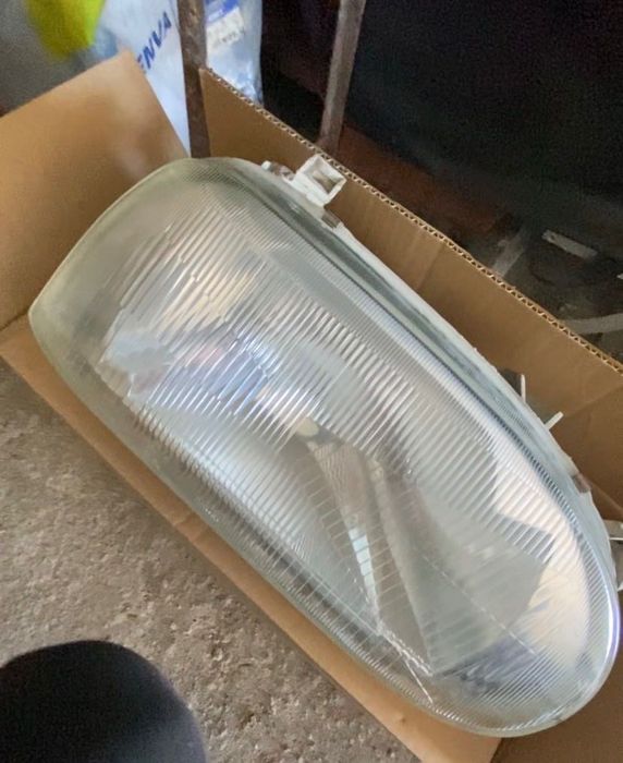 Фара гольф 3 (есть правая и левая)