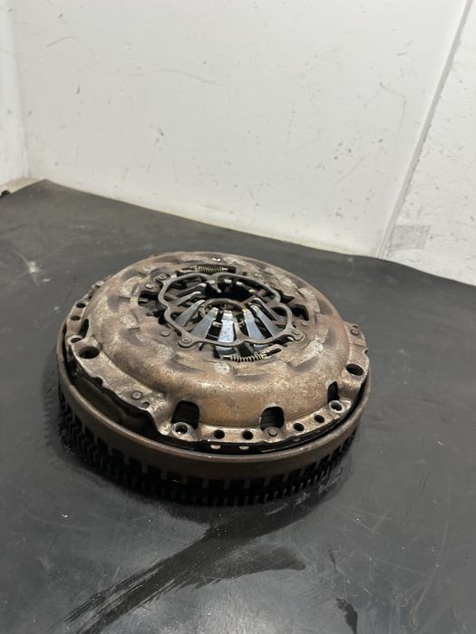 Kit ambreiaj volanda disc Audi A6 C6 2.7 TDI V6 BPP BSG