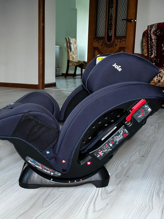 детское автокресло Joie