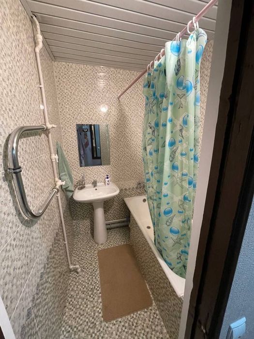 Продаётся квартира Новомосковский 2 комнатная