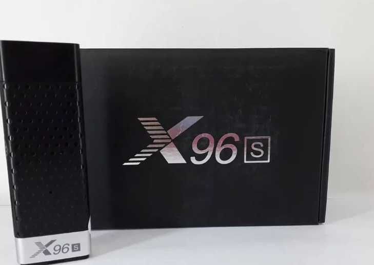 Smart TV Box Смарт тв приставка тв бокс