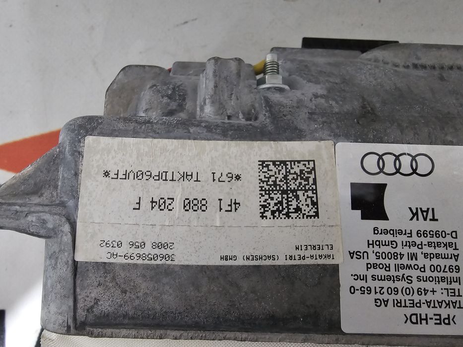 Airbag pasager Audi A6 4F dupa 2005 cod 4F1880204D/F