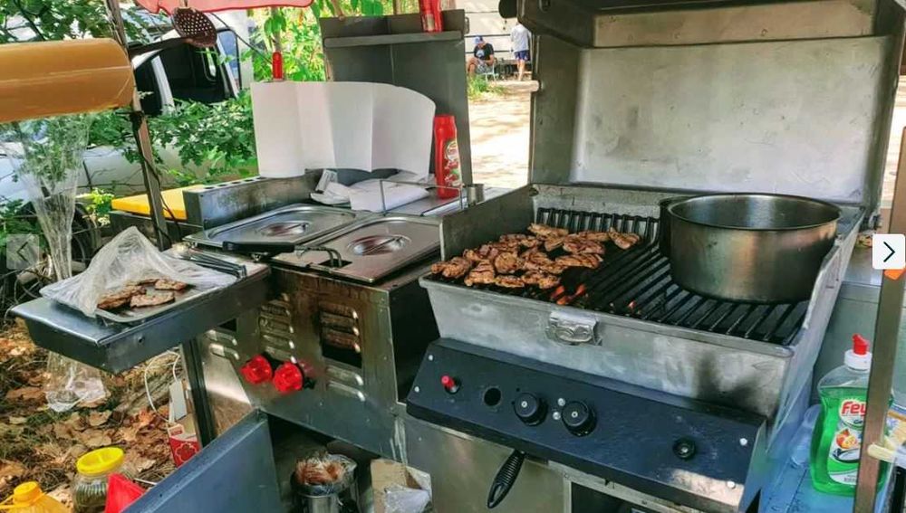 Mобилна колика с теглич за Хот Дог, Хамбургер, Сандвичи