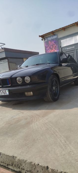 BMW E32 холати нахаду