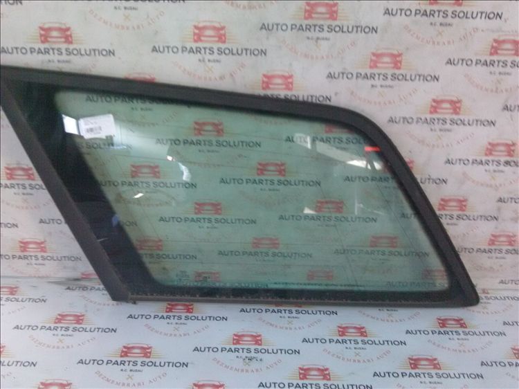 geam caroserie stanga spate audi a4 b7