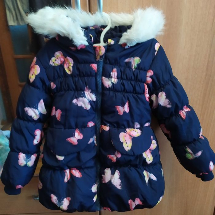 Детские зимние вещи продам.