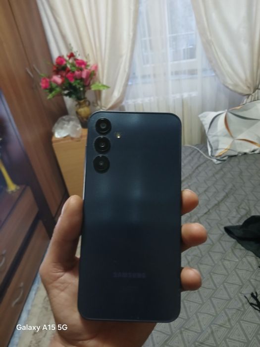 Vând sau schimb  Samsung Galaxy A25 5G