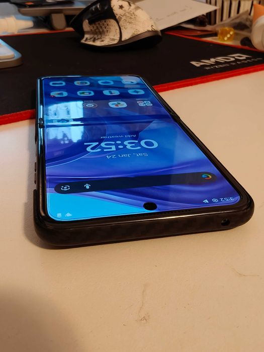 Motorola RAZR 50 Ultra 5G 12GB RAM 512GB stocare garantie 07.2026