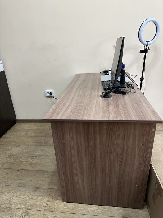 Продается рабочий стол