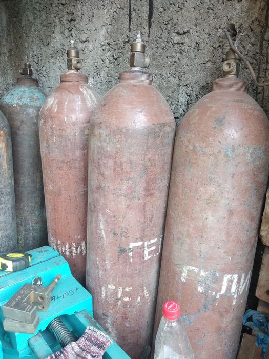 Бутыли-банки баллоны