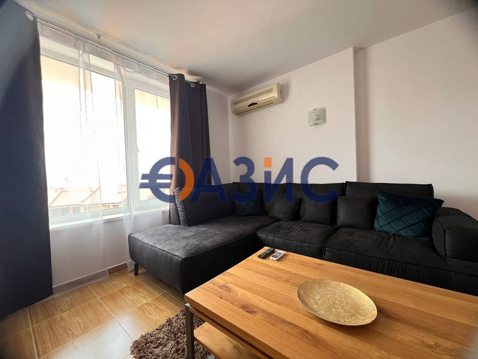 Продава се Тристаен апартамент в Свети Влас - 118 кв.м за 670 €/кв.м - Снимка #8