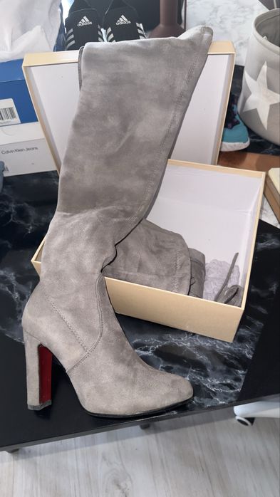 Боти, ботуши чизми