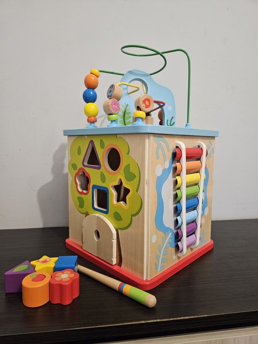 HAPE Мултифункционален дървен куб с активности