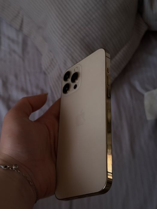 Айфон 12 про макс 128 гб, емкость75%