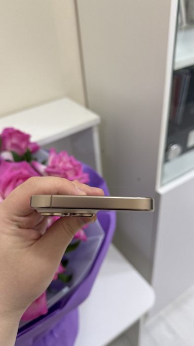 Iphone 16 pro max desert titanium