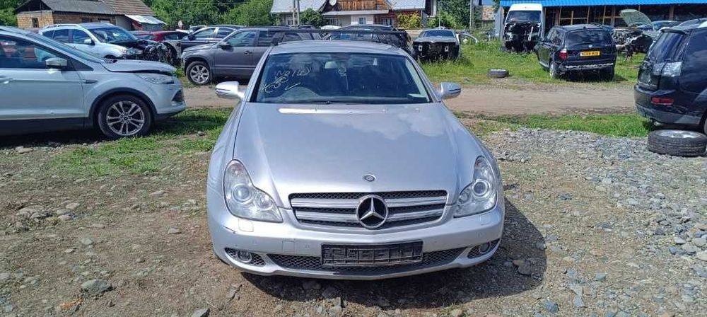 Dezmembrez Mercedes CLS 350 W219 3.0 CDI 2010