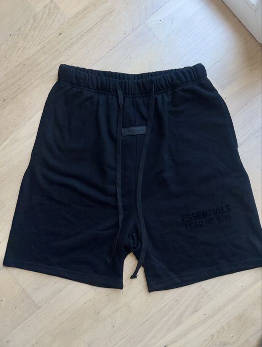 Essentials Shorts Black