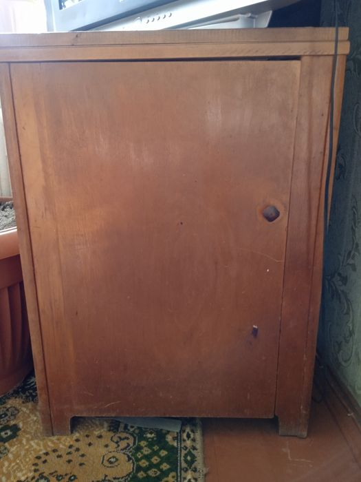 Швейная машинка продаю срочно,торг...