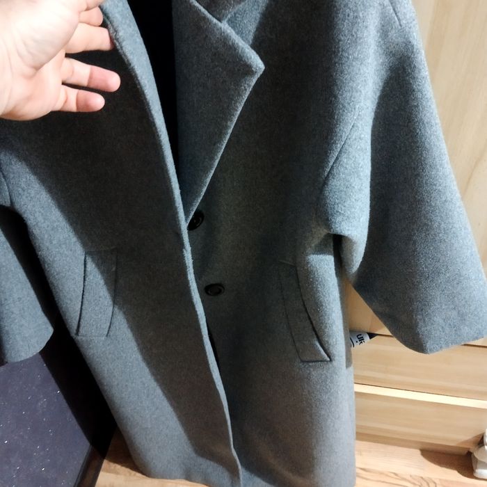 Пальто серое женское