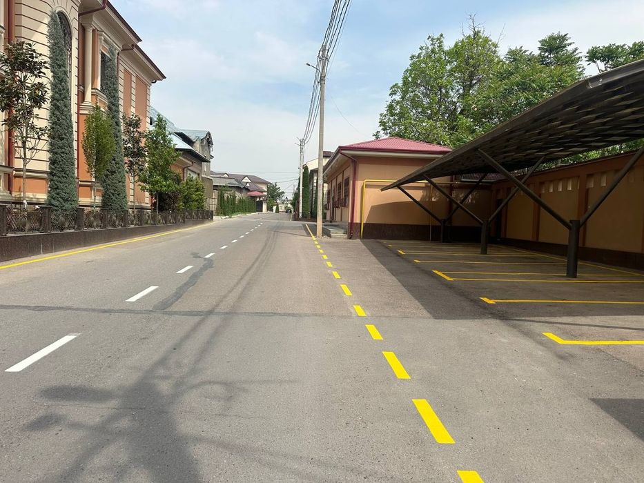 Razmetka yoʻl yotiq chiziqlaro