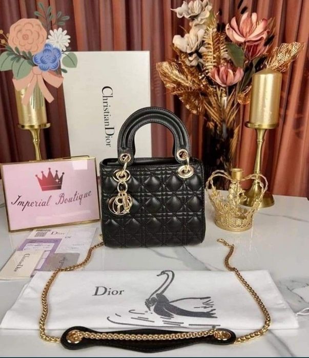 Geanta mini Dior model Lady,curea detasabila umăr, saculet, etichetă
